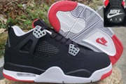 Women Jordan 4 Bred 2019